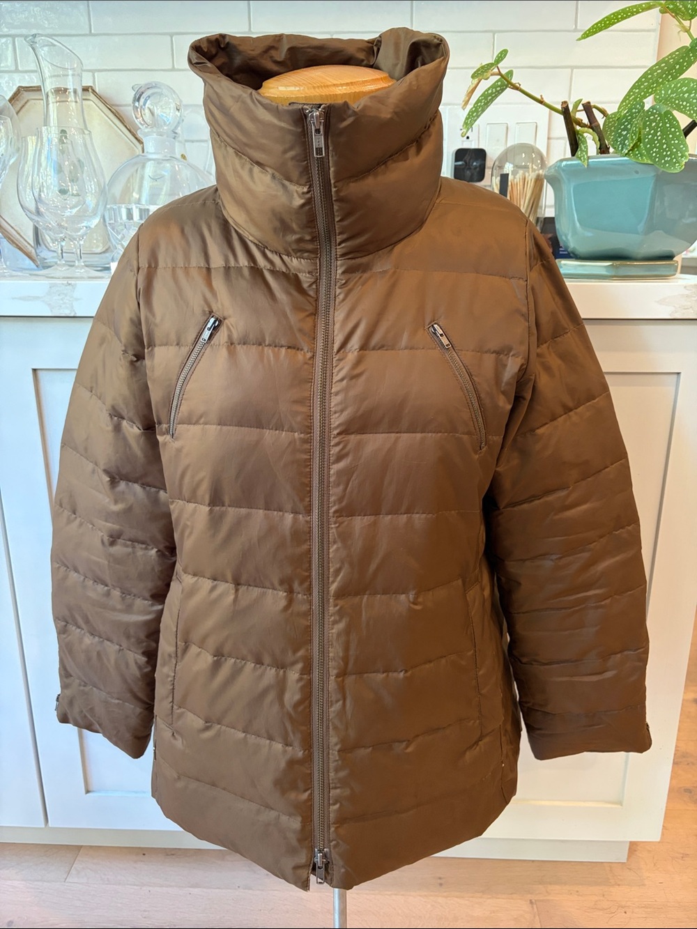 Eileen Fisher Down Puffer Brown Quilted Jacket w 2 way front zip & front pockets